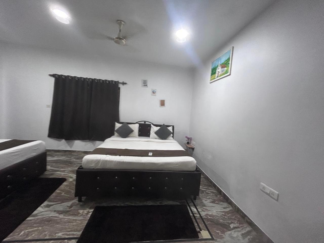 Hotel Baga Place Quarto foto