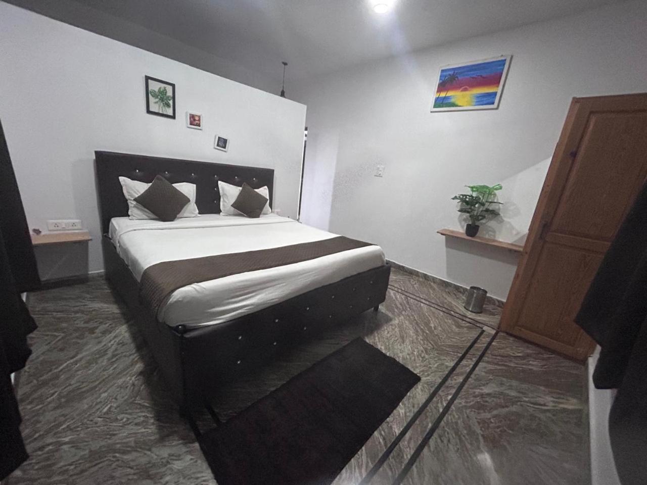 Hotel Baga Place Quarto foto