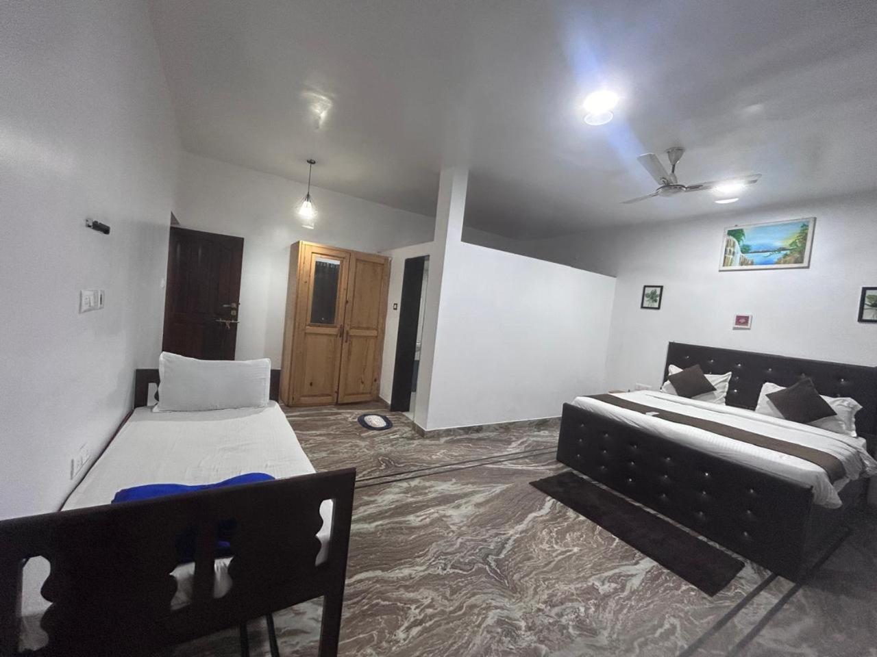 Hotel Baga Place Quarto foto